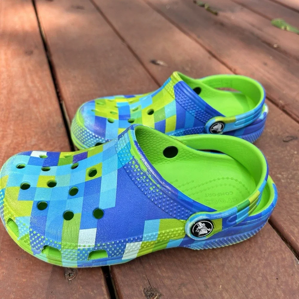 Crocs Kids 13 Green And Blue Checkered Pattern